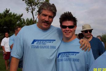 An athlete and his volunteer